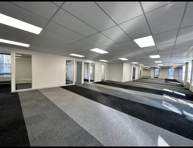 2,000M² OFFICE TO LET IN ROSEBANK